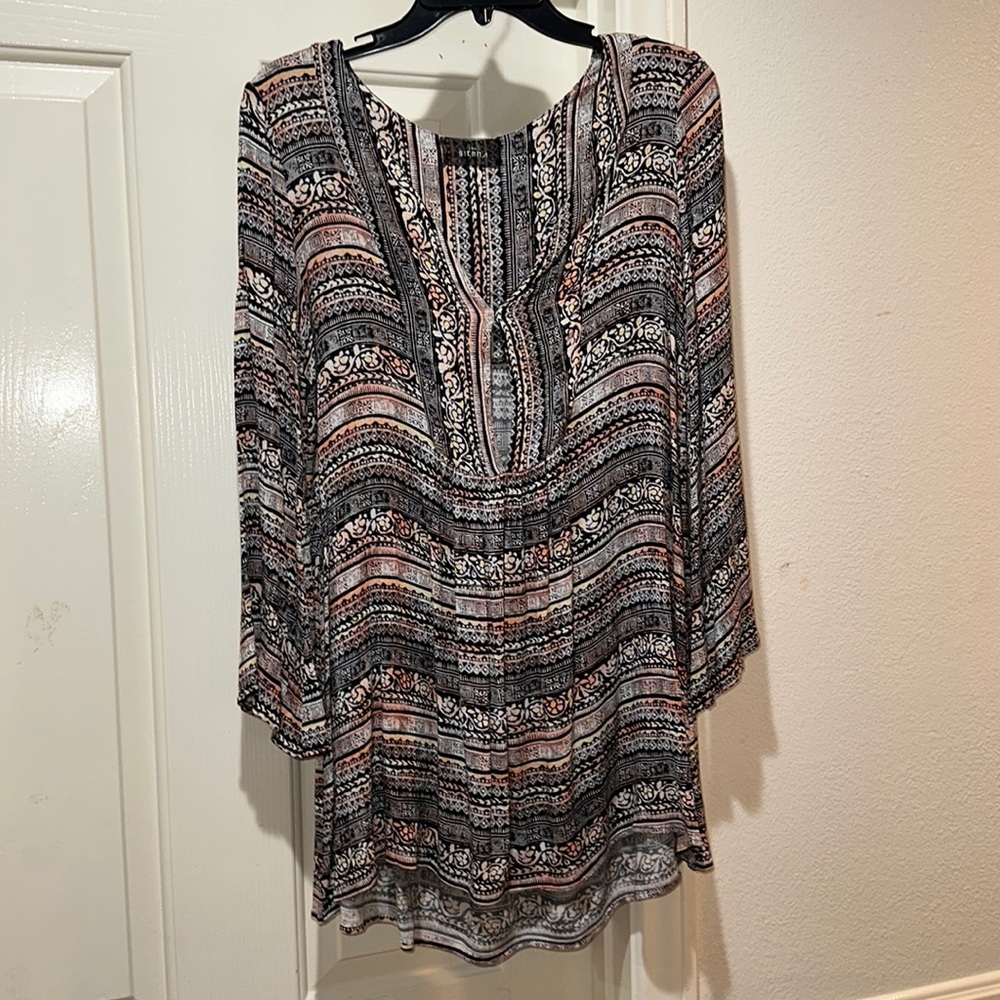 SIENNA dress with cut out in front